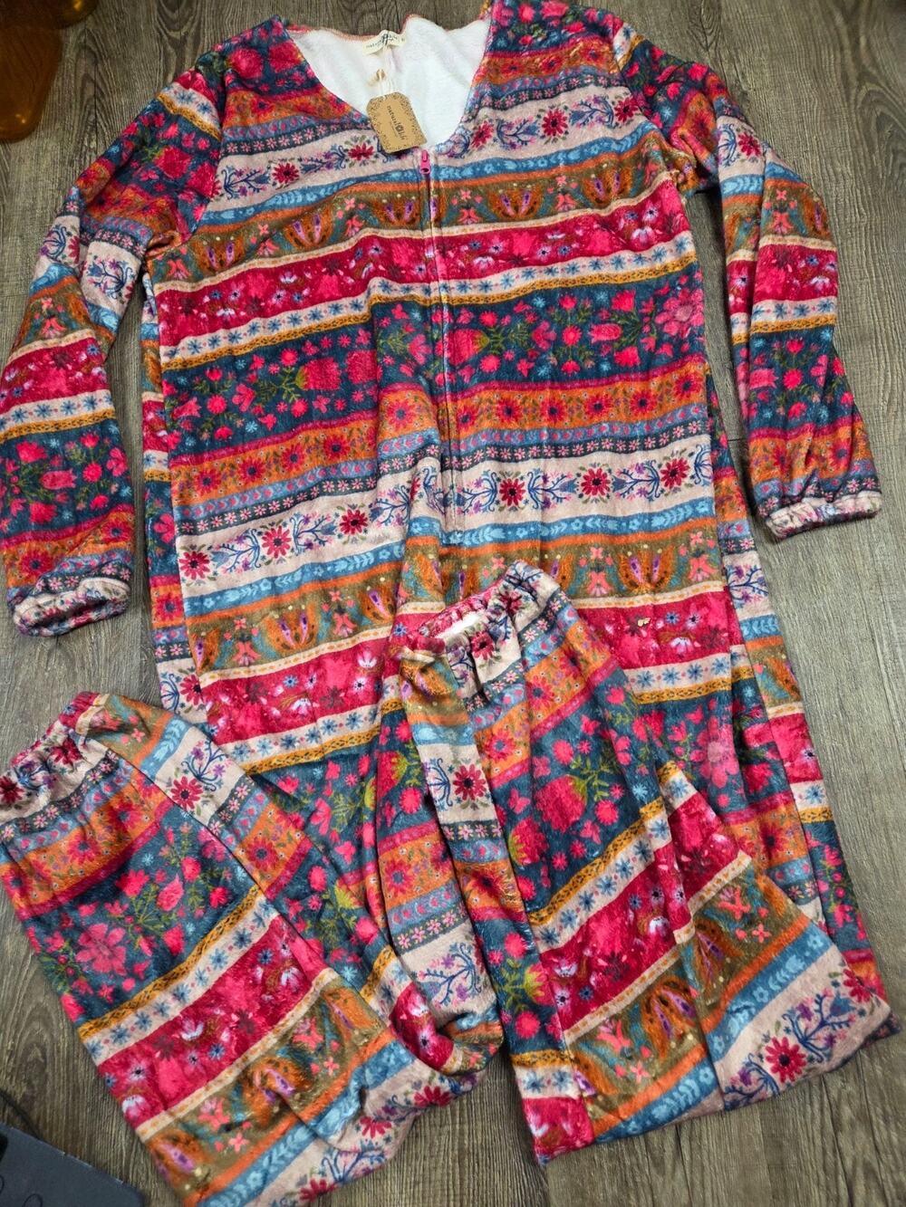 Natural Life NWT One Piece Pajamas Womens Small Pink Floral Fleece Zip Cozy L